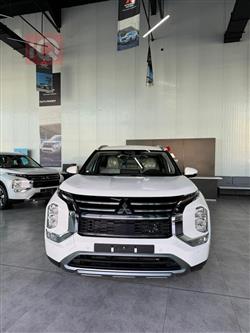 ميتسوبيشي اوتلاندر